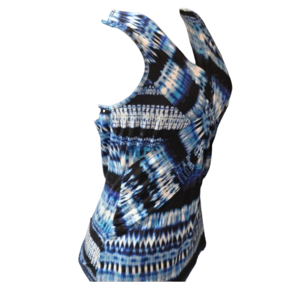 💙Cable & Gauge Cross Cross Top💙Size M - Picture 3 of 4